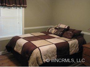 37 Collins Road Marshall, NC 28753 - Photo 17 of 21 Gallery Image 17