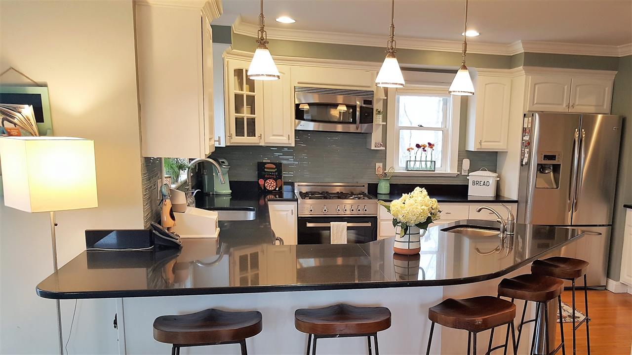 152 South Road North Hampton, NH 03862 - Photo 12 of 31