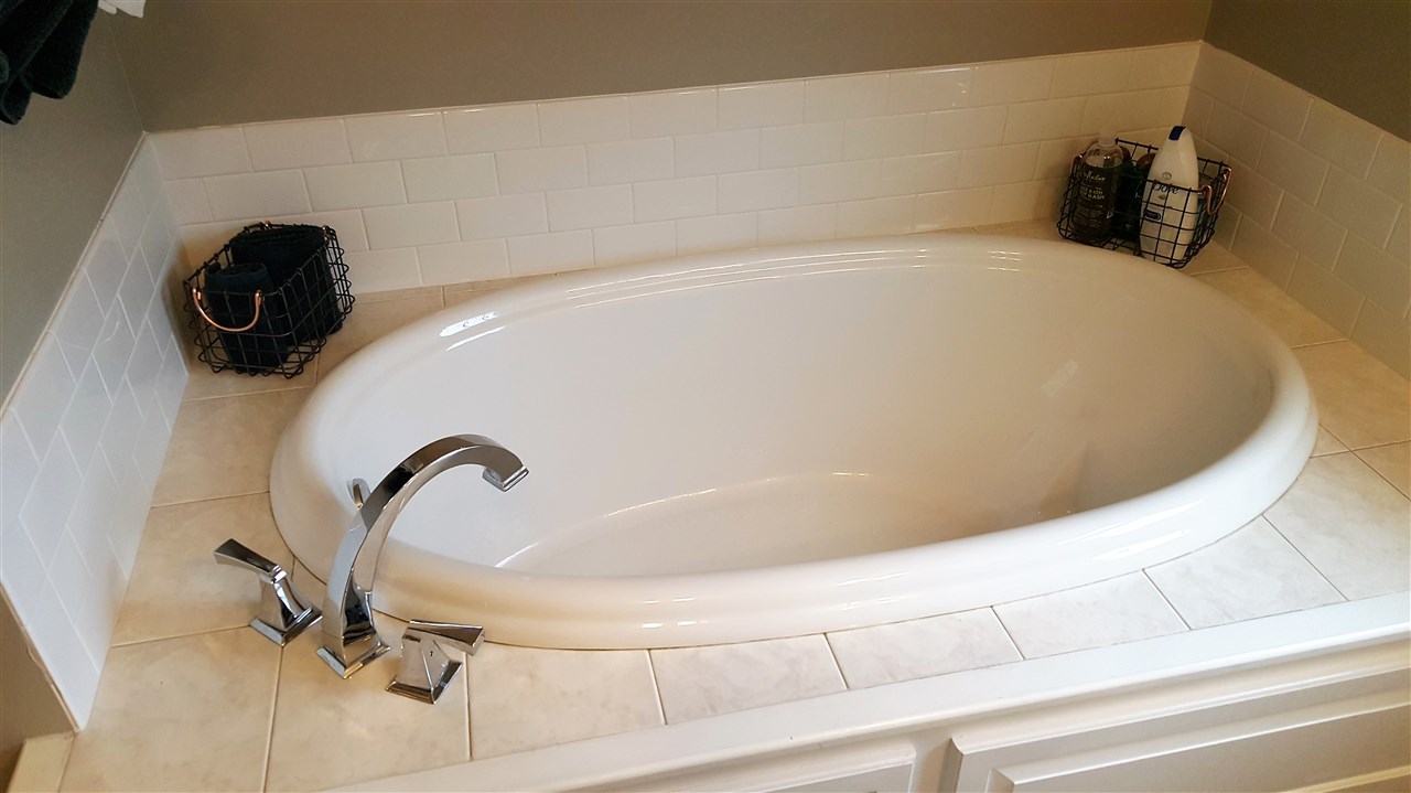 152 South Road North Hampton, NH 03862 - Photo 23 of 31