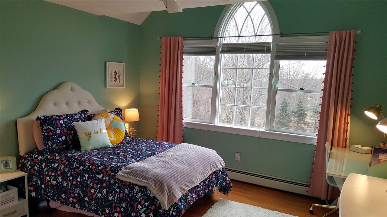 152 South Road North Hampton, NH 03862 - Photo 24 of 31