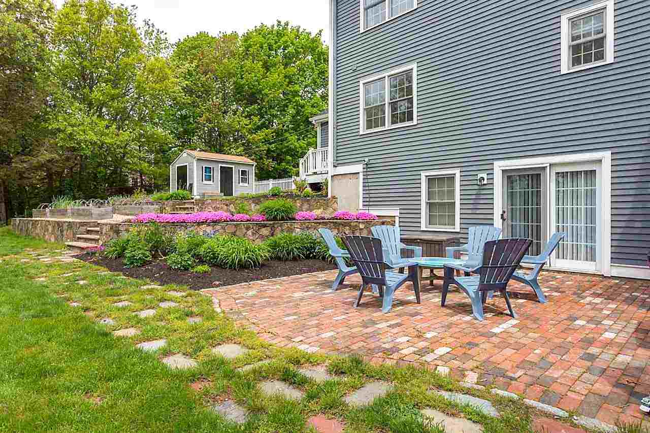 152 South Road North Hampton, NH 03862 - Photo 6 of 31