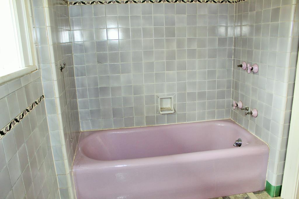 108 Riverview Road Ivanhoe, VA 24350 - Photo 31 of 34 Gallery Image 31