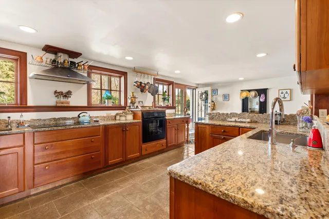 $1,450,000 | 178 Haley Road, Unit 2, Kittery, ME 03904