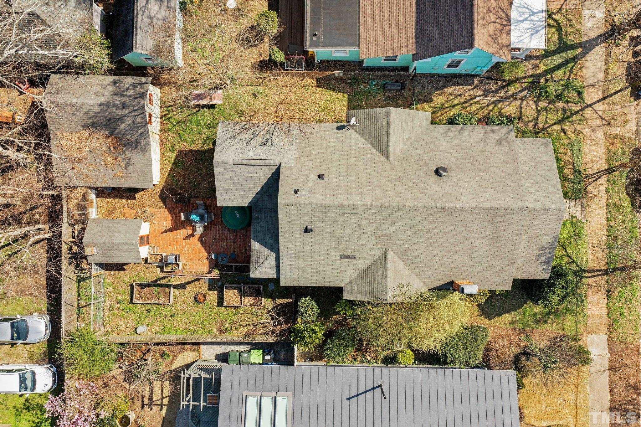 543 East Jones Street Raleigh, NC 27601 - Photo 27 of 31 a aerial view of a house with large trees