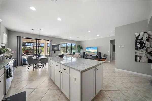 $9,000 | 7052 Live Oak Drive, Naples, FL 34114