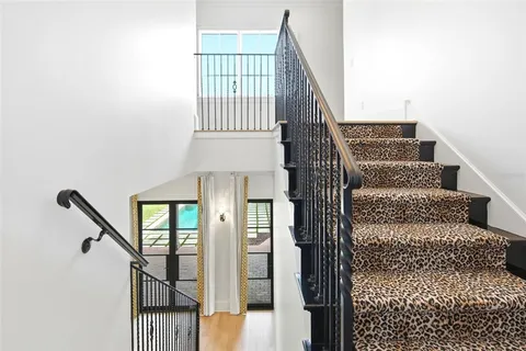 $5,600,000 | 2228 Azalea Place, Winter Park, FL 32789