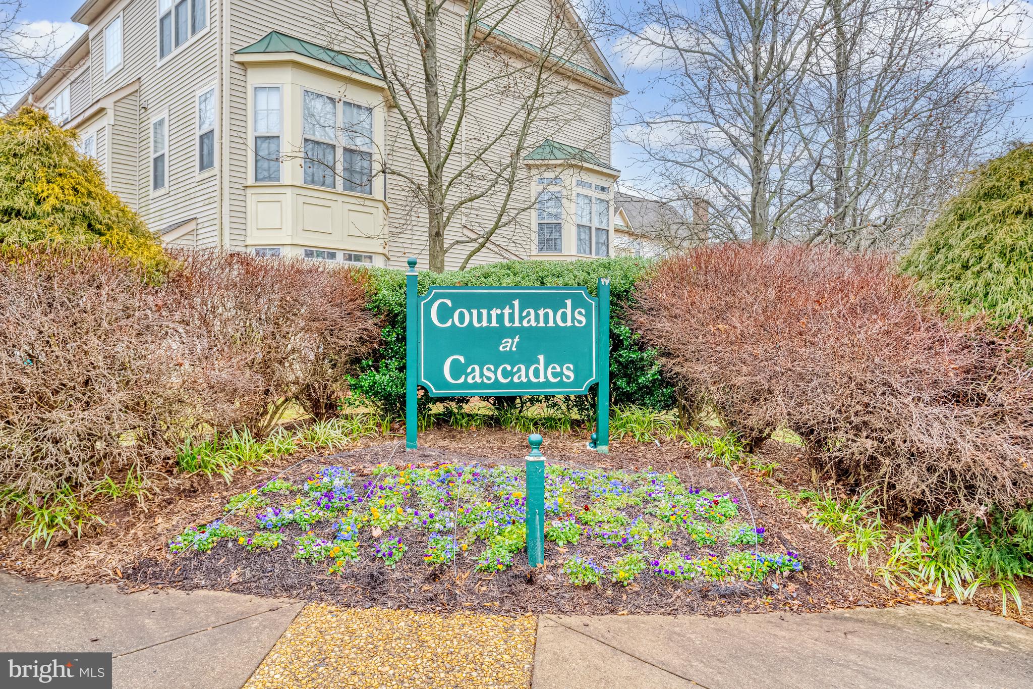 46383 Pryor Square, Unit 76 Sterling, VA 20165 - Photo 23 of 32 Desirable Courtlands of Cascases Community