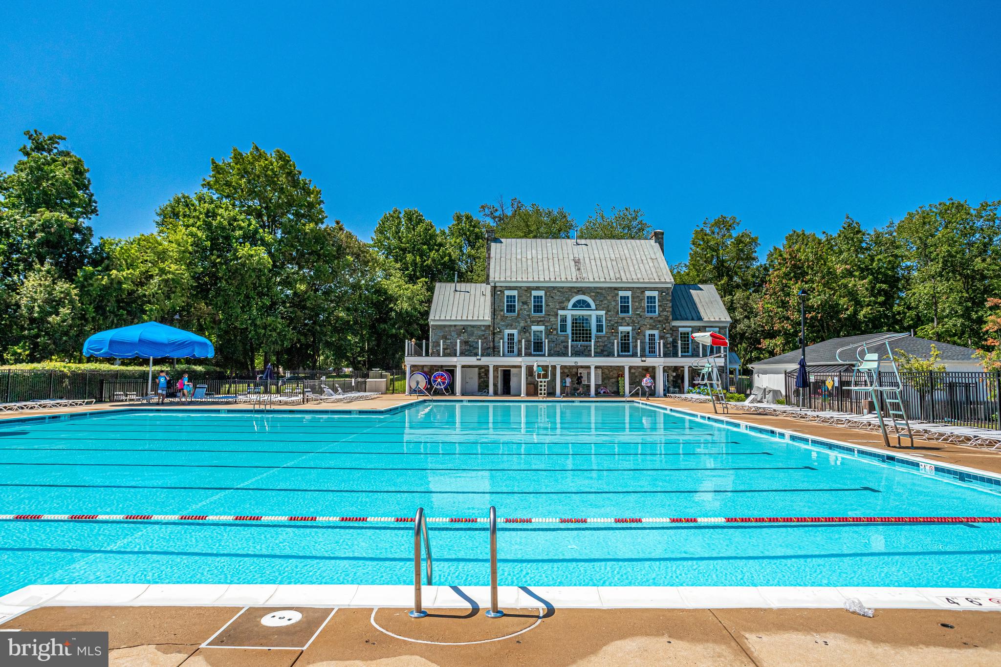 46383 Pryor Square, Unit 76 Sterling, VA 20165 - Photo 27 of 32 Community Pools