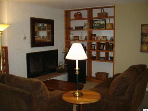 1246 Trenton Road Adrian, MI 49221 - Photo 9 of 25 20398942-8.JPG