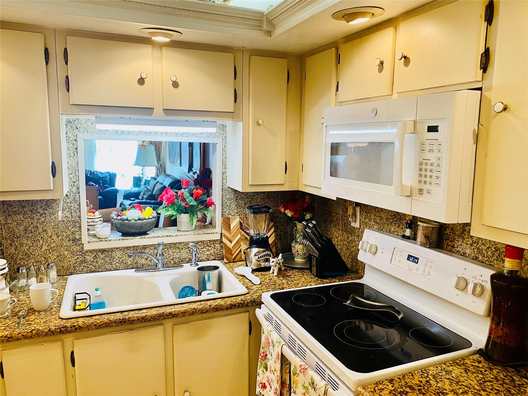 7850 West McNab Road, Unit 301 Tamarac, FL 33321 - Photo 3 of 23 Photo 3