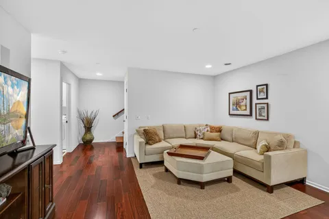 $450,000 | 5434 Rowland Park Road, Minnetonka, MN 55343