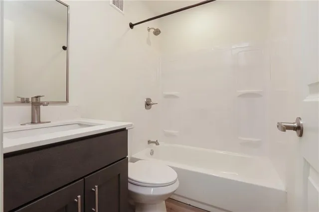 $1,175 | 2020 Cypress Acres Drive, Unit 4101, New Orleans, LA 70114