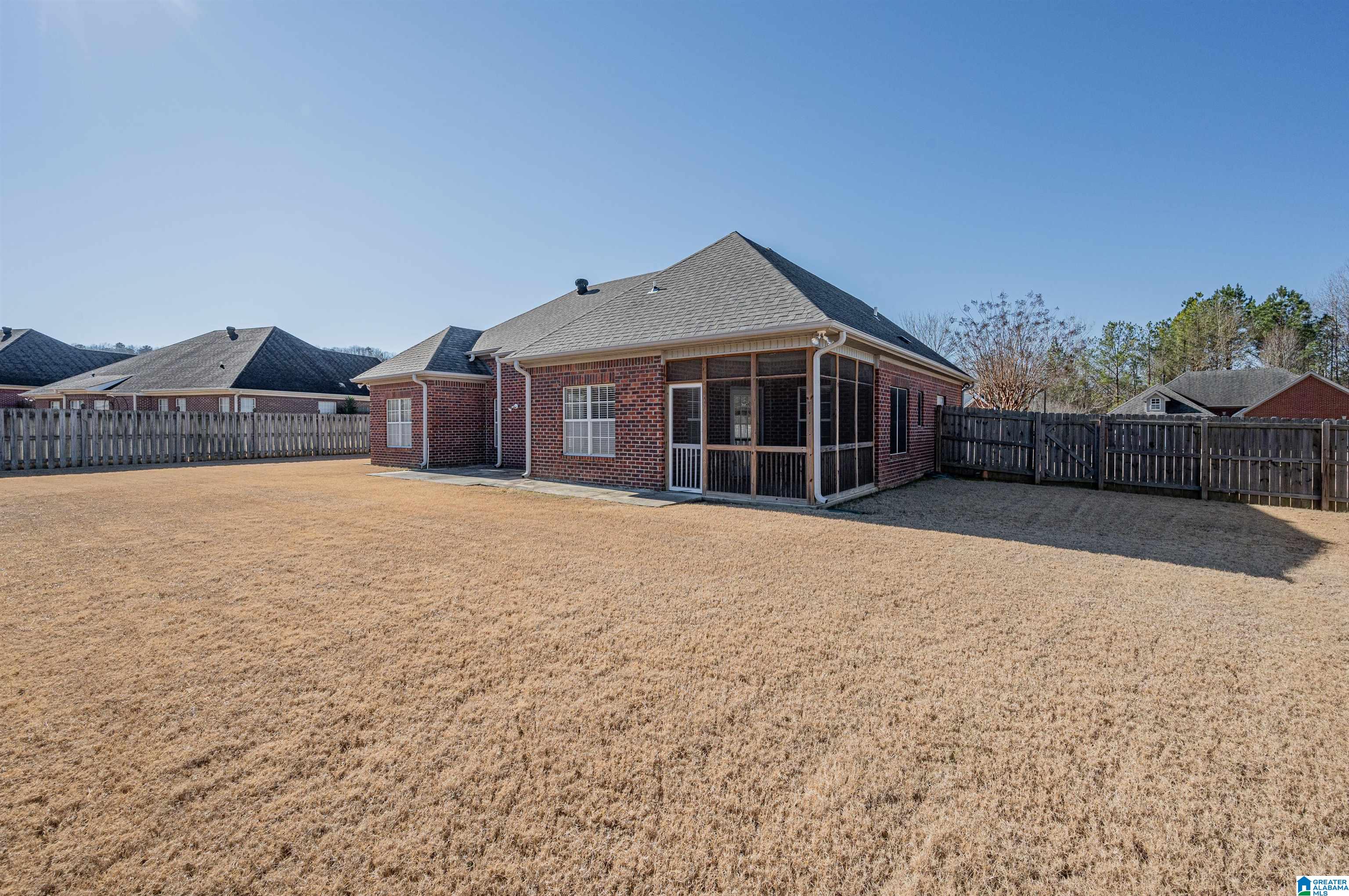 124 Churchill Drive Alabaster, AL 35114 - Photo 38 of 43