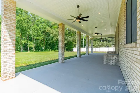 $1,099,000 | 112 Jim Parker Road, Wesley Chapel, NC 28110