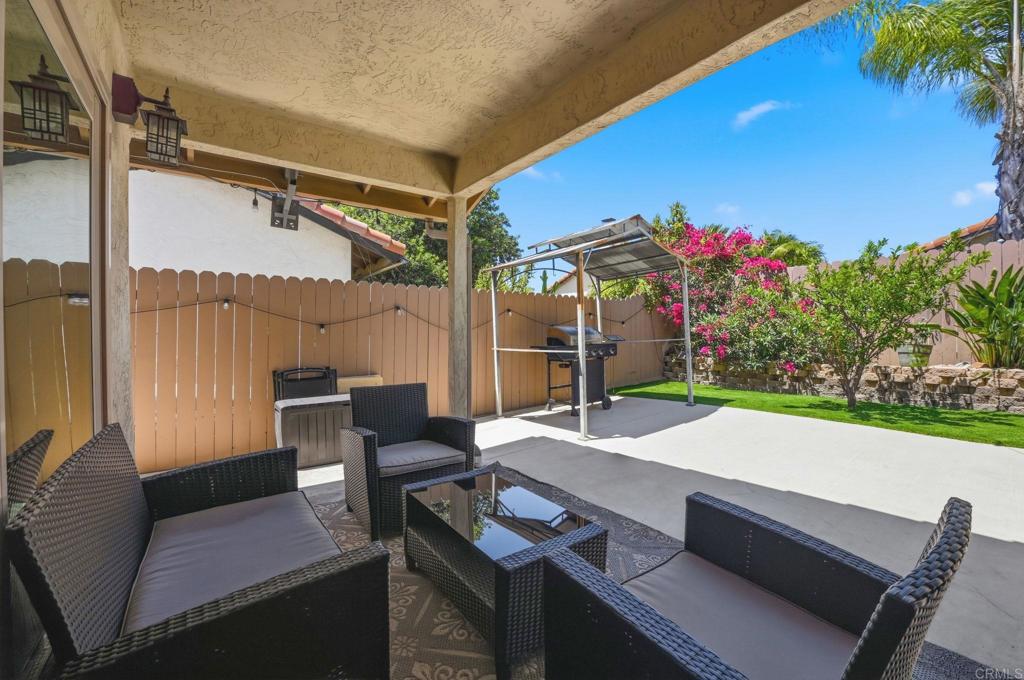216 Ocotillo Place Oceanside, CA 92057 - Photo 25 of 28