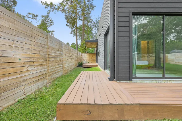 a view of a building with sitting area