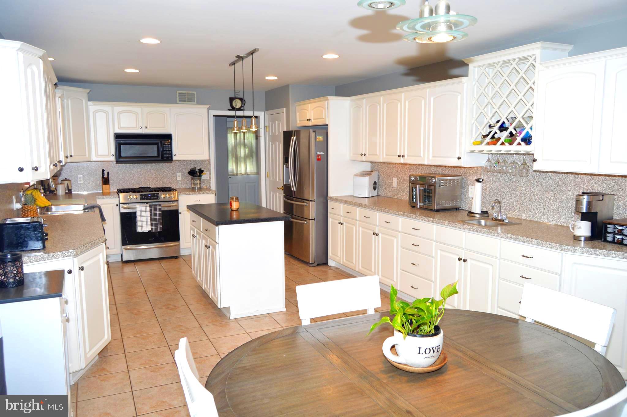 104 Meadow View Drive Reading, PA 19605 - Photo 14 of 67