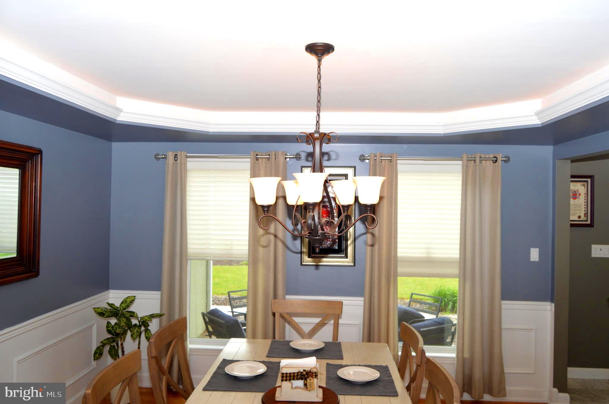 104 Meadow View Drive Reading, PA 19605 - Photo 10 of 67 Dining Room