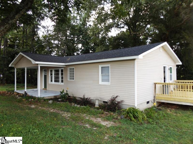 140 Hawkins Circle Inman, SC 29349 - Photo 1 of 27