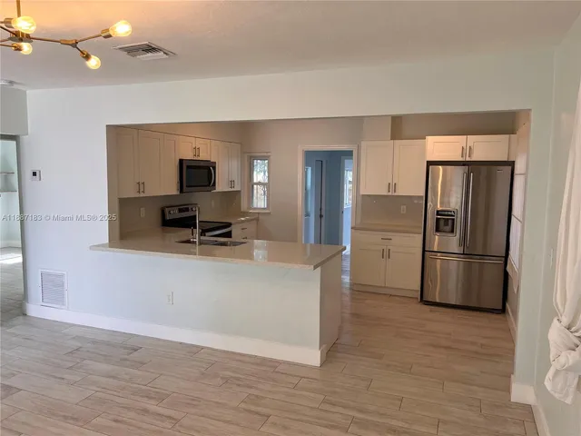 $3,250 | 1860 Northwest 52nd Street, Miami, FL 33142