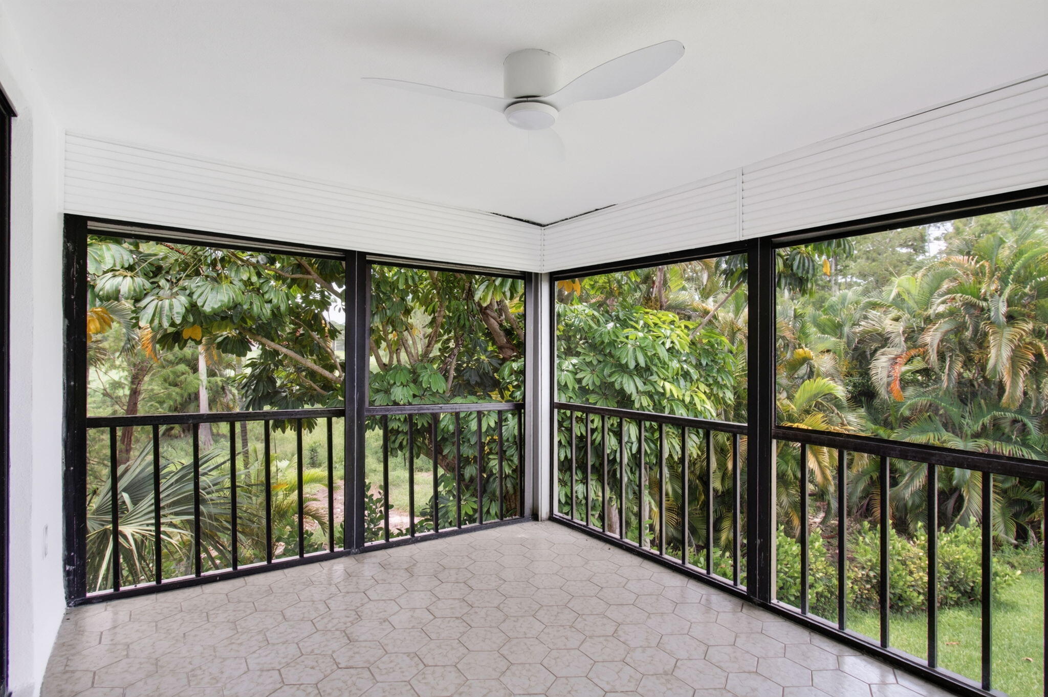 8460 Casa Del Lago, Unit 25B Boca Raton, FL 33433 - Photo 32 of 57 PATIO