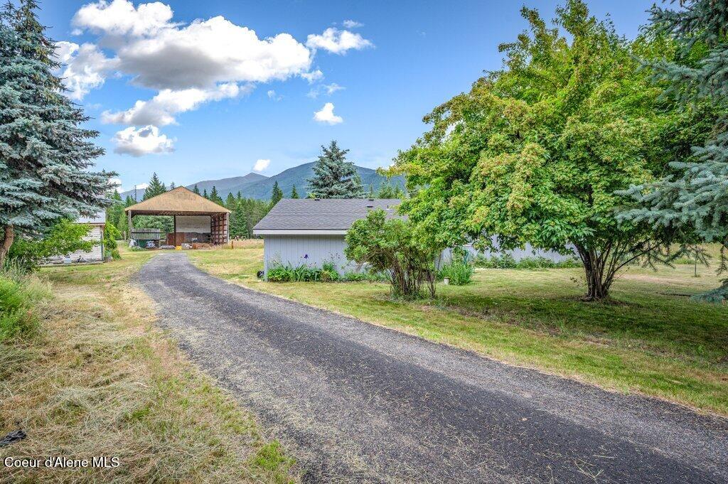 1822 Kootenai Trail Road Naples, ID 83847 - Photo 12 of 73 Approach to Main Home