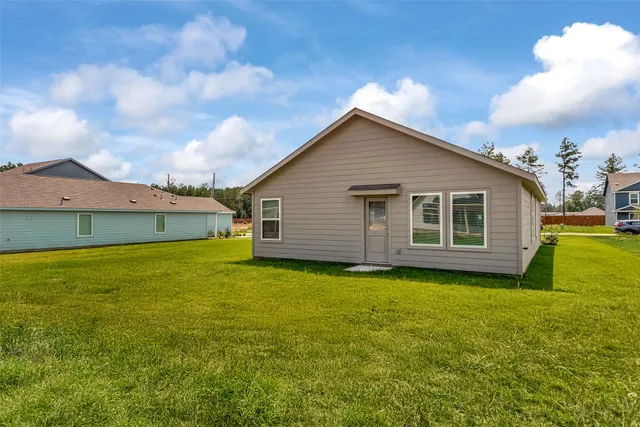 $1,550 | 18739 Barrichello Drive, Conroe, TX 77306