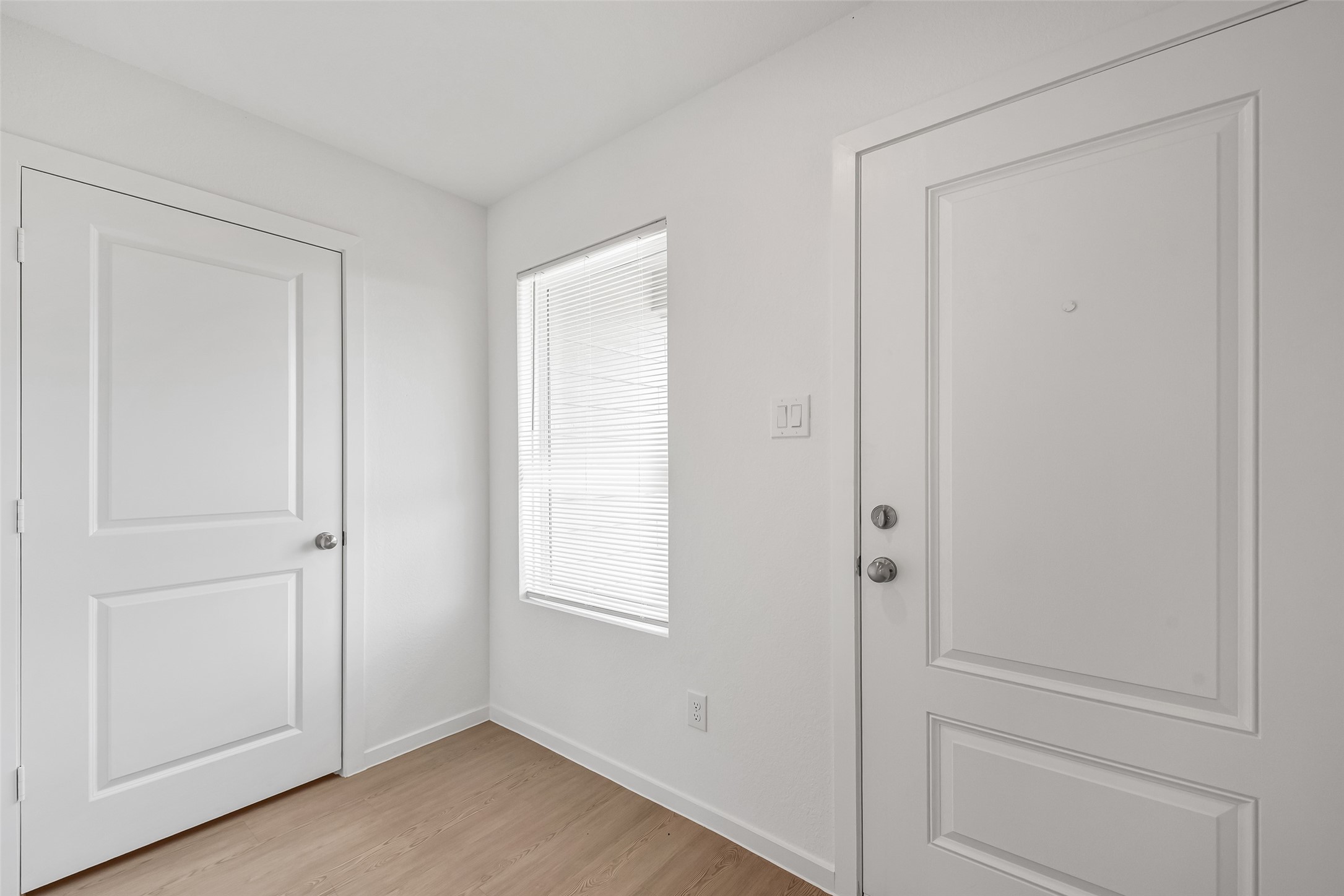 18739 Barrichello Drive Conroe, TX 77306 - Photo 3 of 15 a view of small space with wooden floor