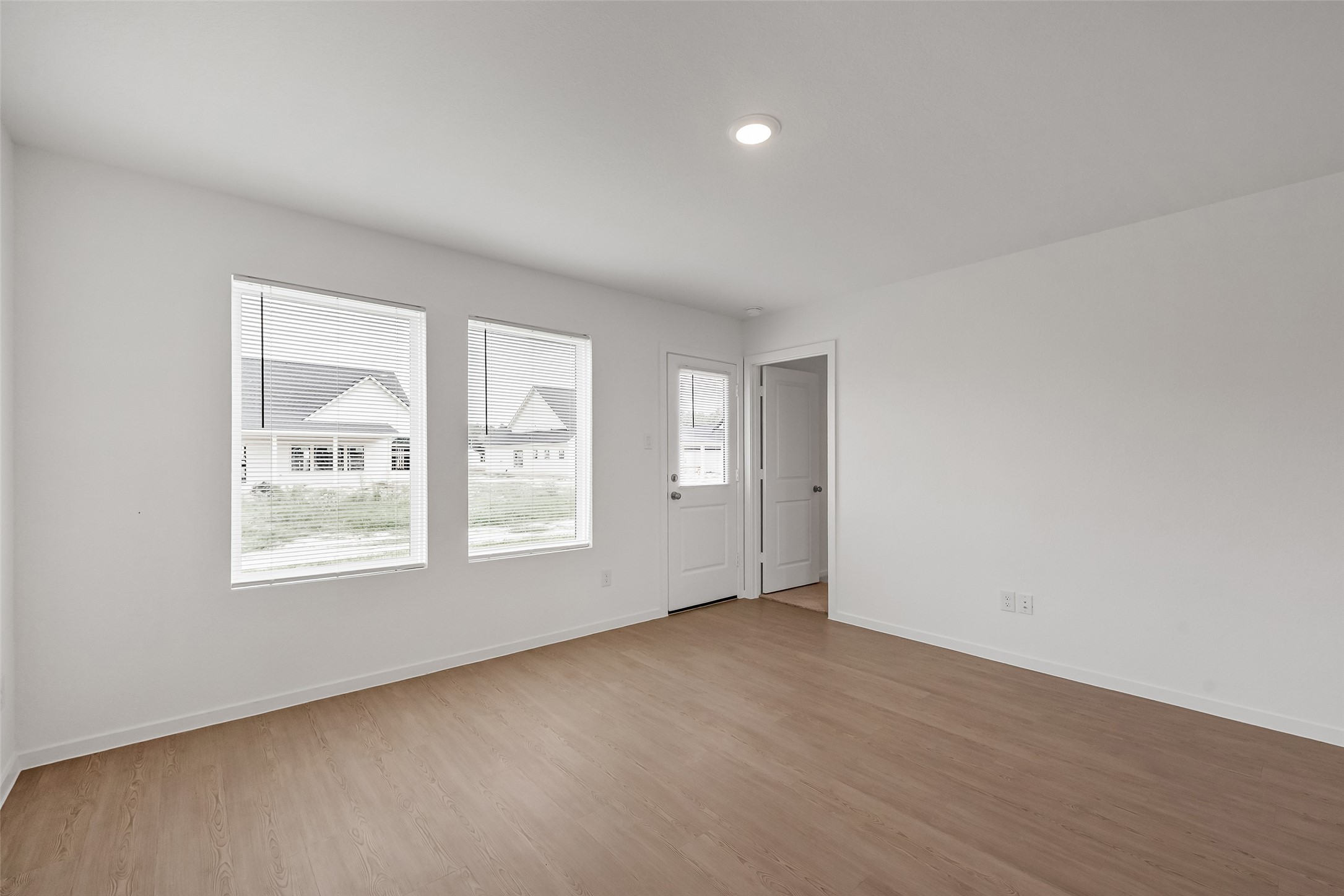 18739 Barrichello Drive Conroe, TX 77306 - Photo 10 of 15 an empty room with a window