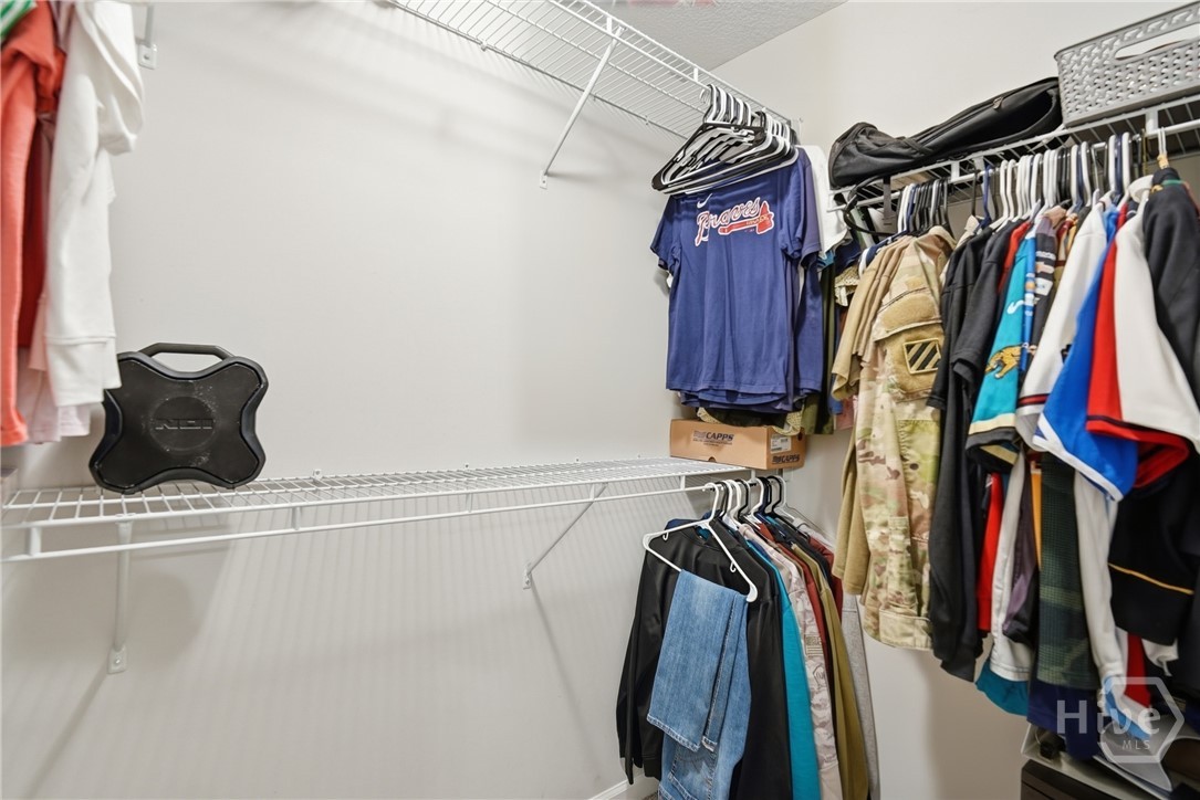 14 Griffin Road Allenhurst, GA 31301 - Photo 17 of 33 primary walk in closet
