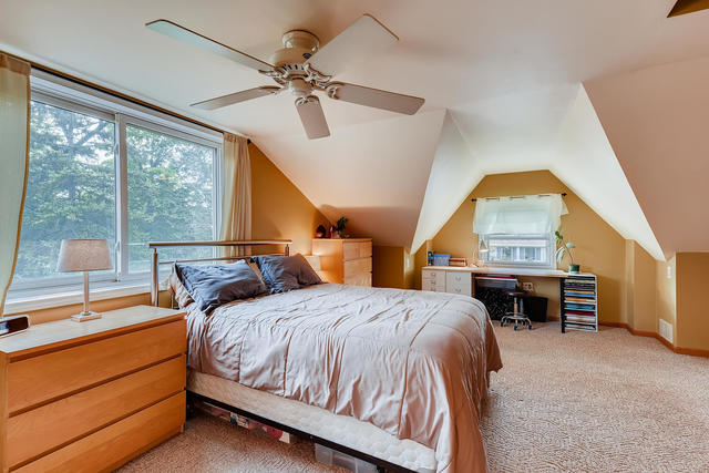 8515 Riverside Avenue Brookfield, IL 60513 - Photo 15 of 27