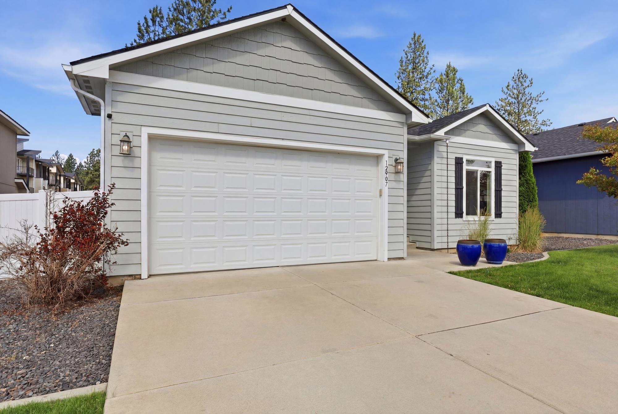 12907 North Raptor Lane Spokane, WA 99208 - Photo 2 of 46