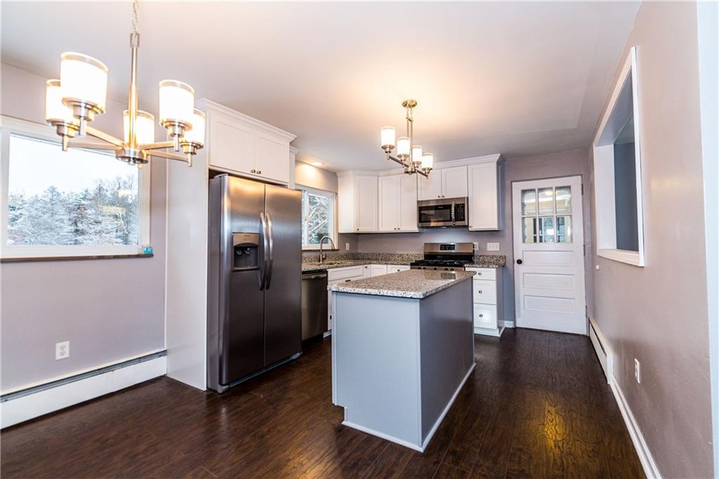 102 Fraser Road Valencia, PA 16059 - Photo 8 of 25 Gallery Image 8