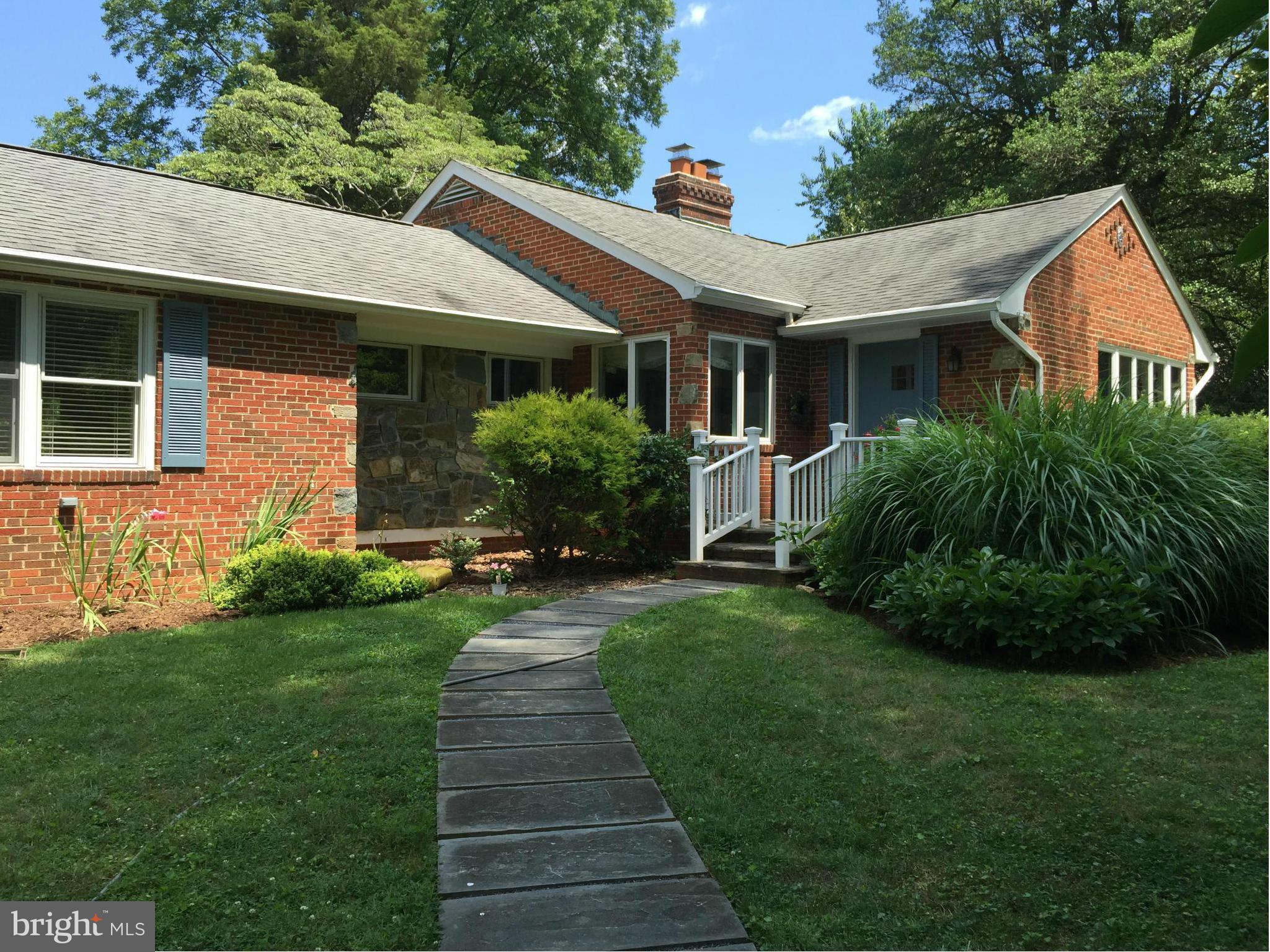 910 Notley Road Silver Spring, MD 20904 - Photo 2 of 28 a front view of house with yard and green space