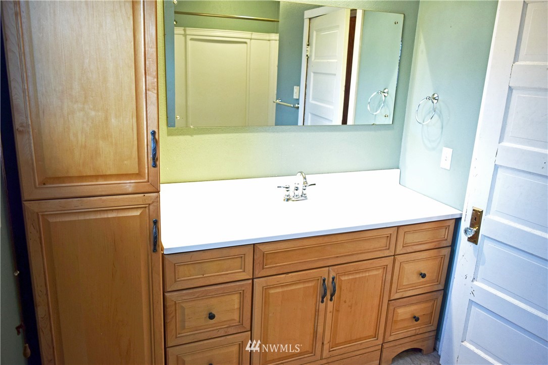 724 2nd Street Cosmopolis, WA 98537 - Photo 11 of 25 Gallery Image 11