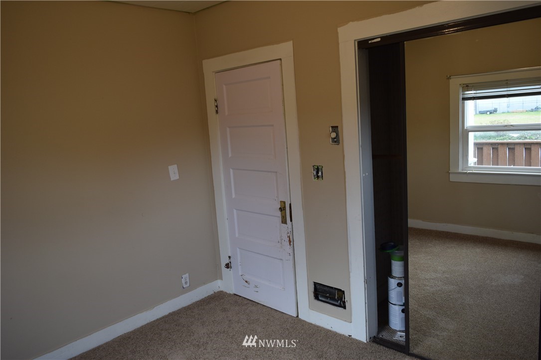 724 2nd Street Cosmopolis, WA 98537 - Photo 12 of 25 Gallery Image 12