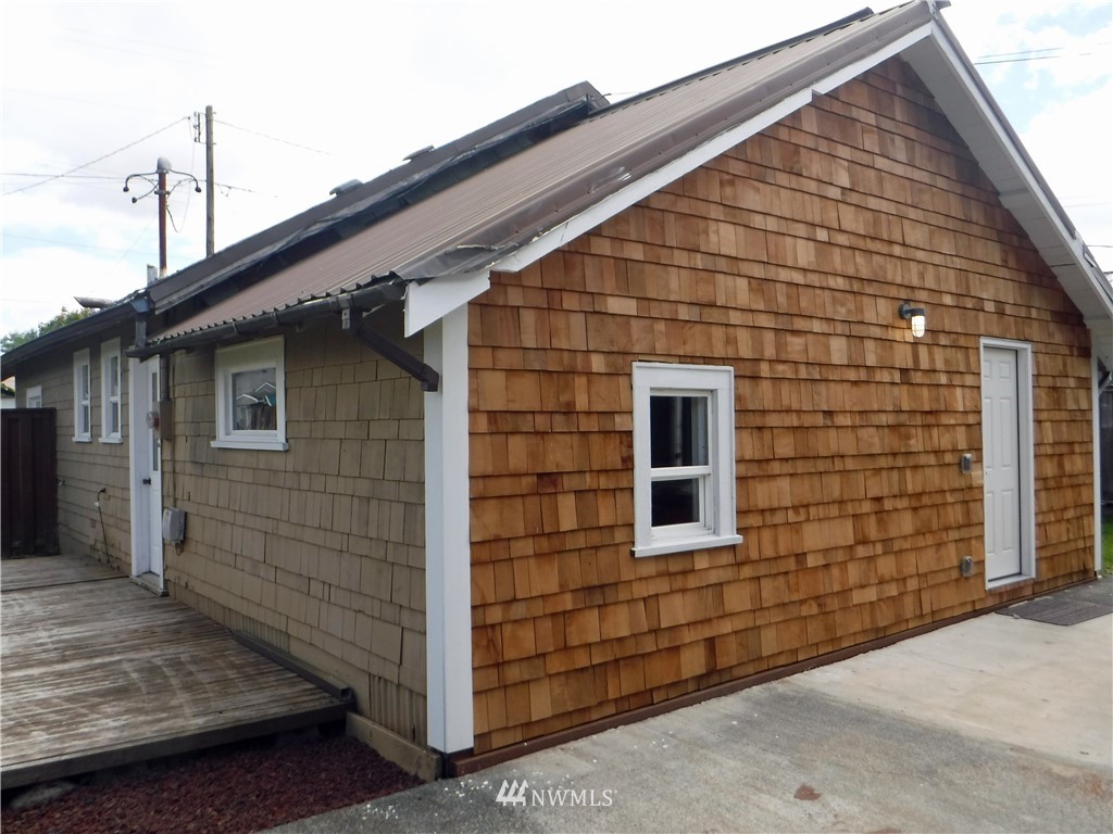 724 2nd Street Cosmopolis, WA 98537 - Photo 16 of 25 Gallery Image 16