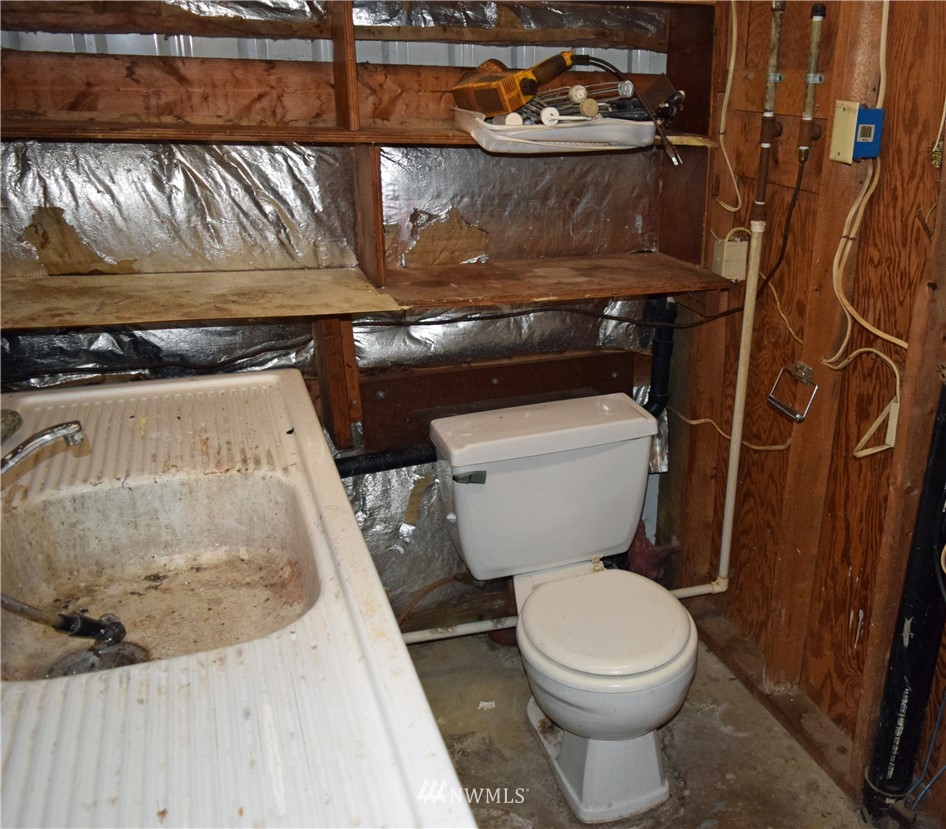 724 2nd Street Cosmopolis, WA 98537 - Photo 20 of 25 Gallery Image 20