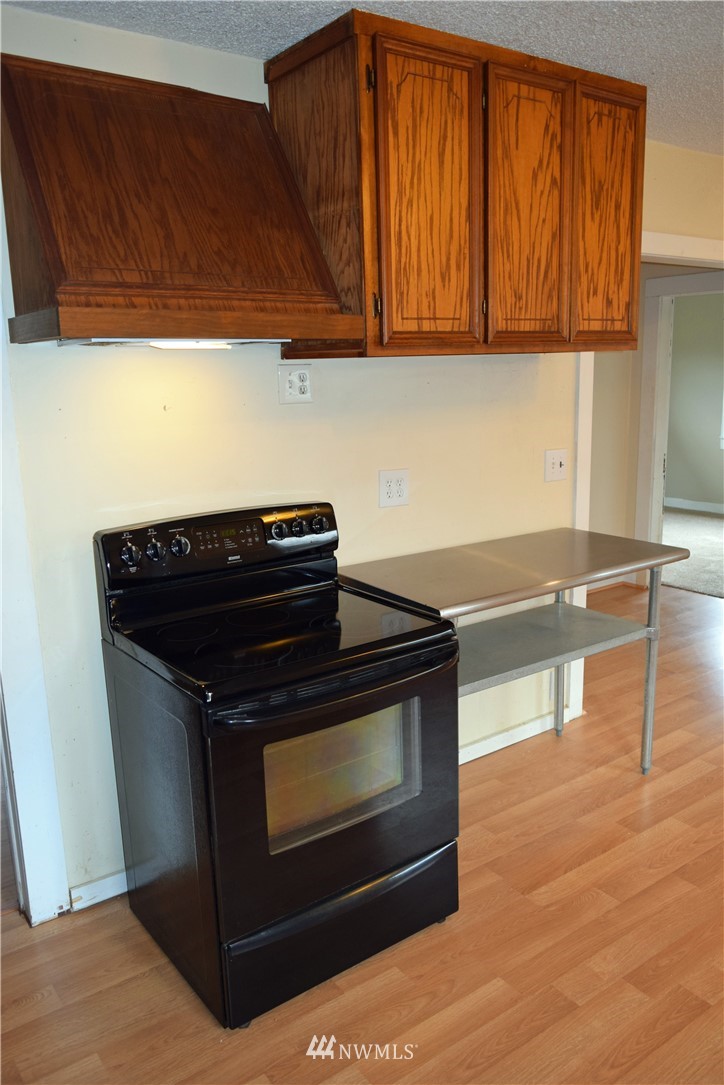 724 2nd Street Cosmopolis, WA 98537 - Photo 4 of 25 Gallery Image 4