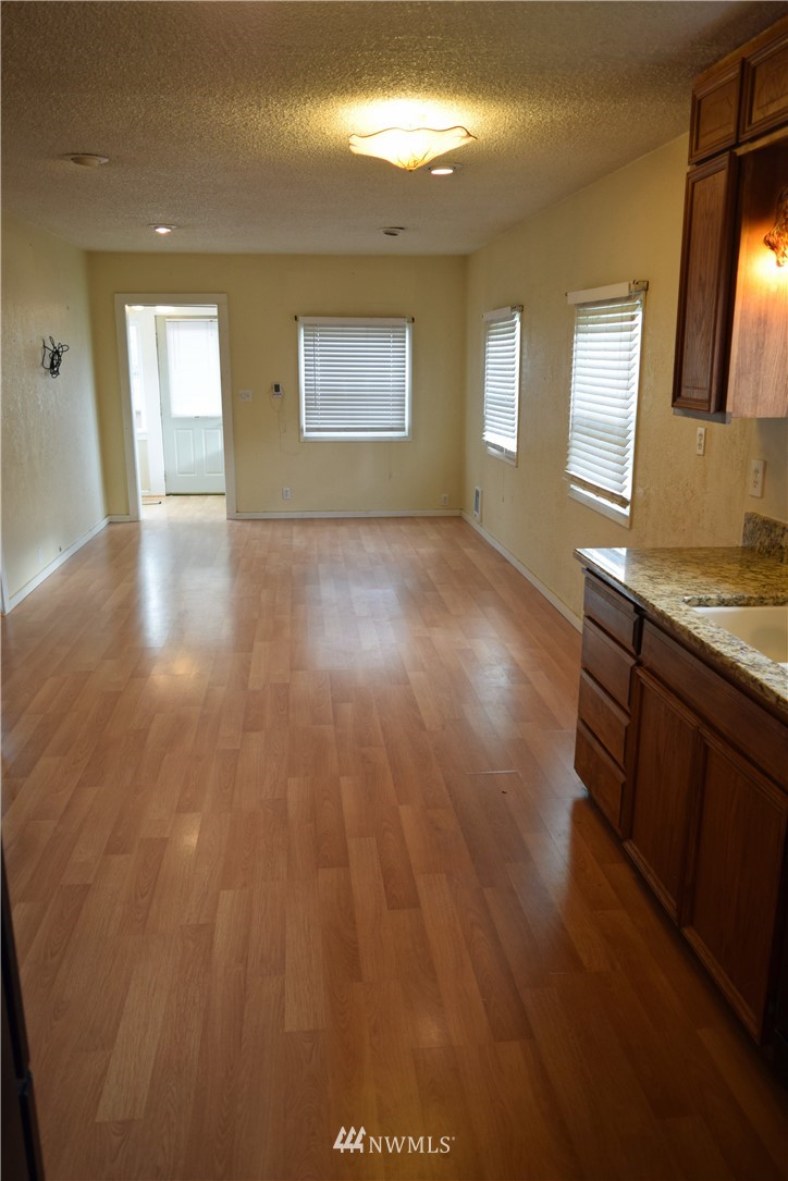 724 2nd Street Cosmopolis, WA 98537 - Photo 8 of 25 Gallery Image 8