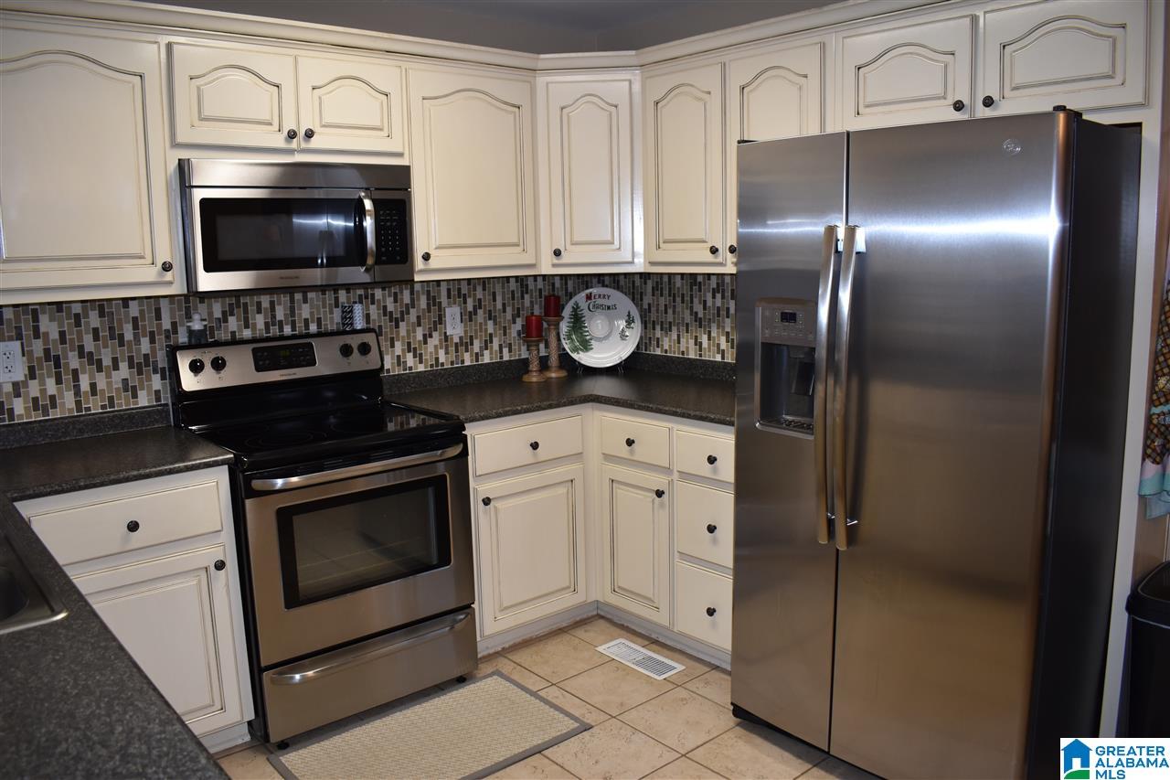 2794 Mount View Road Hayden, AL 35079 - Photo 6 of 28