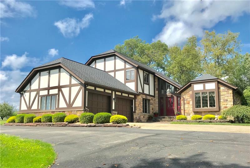 2699 New Butler Road New Castle, PA 16101 - Photo 1 of 23