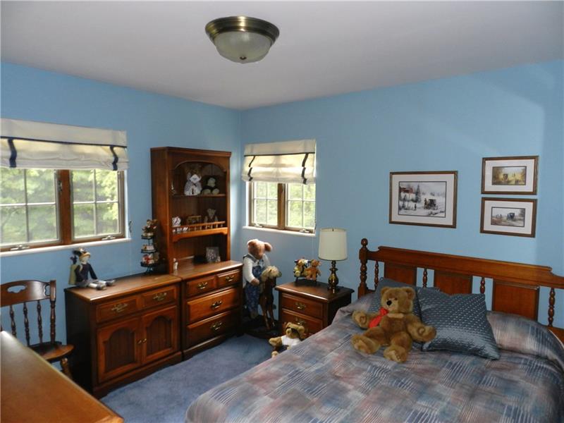 2699 New Butler Road New Castle, PA 16101 - Photo 18 of 23