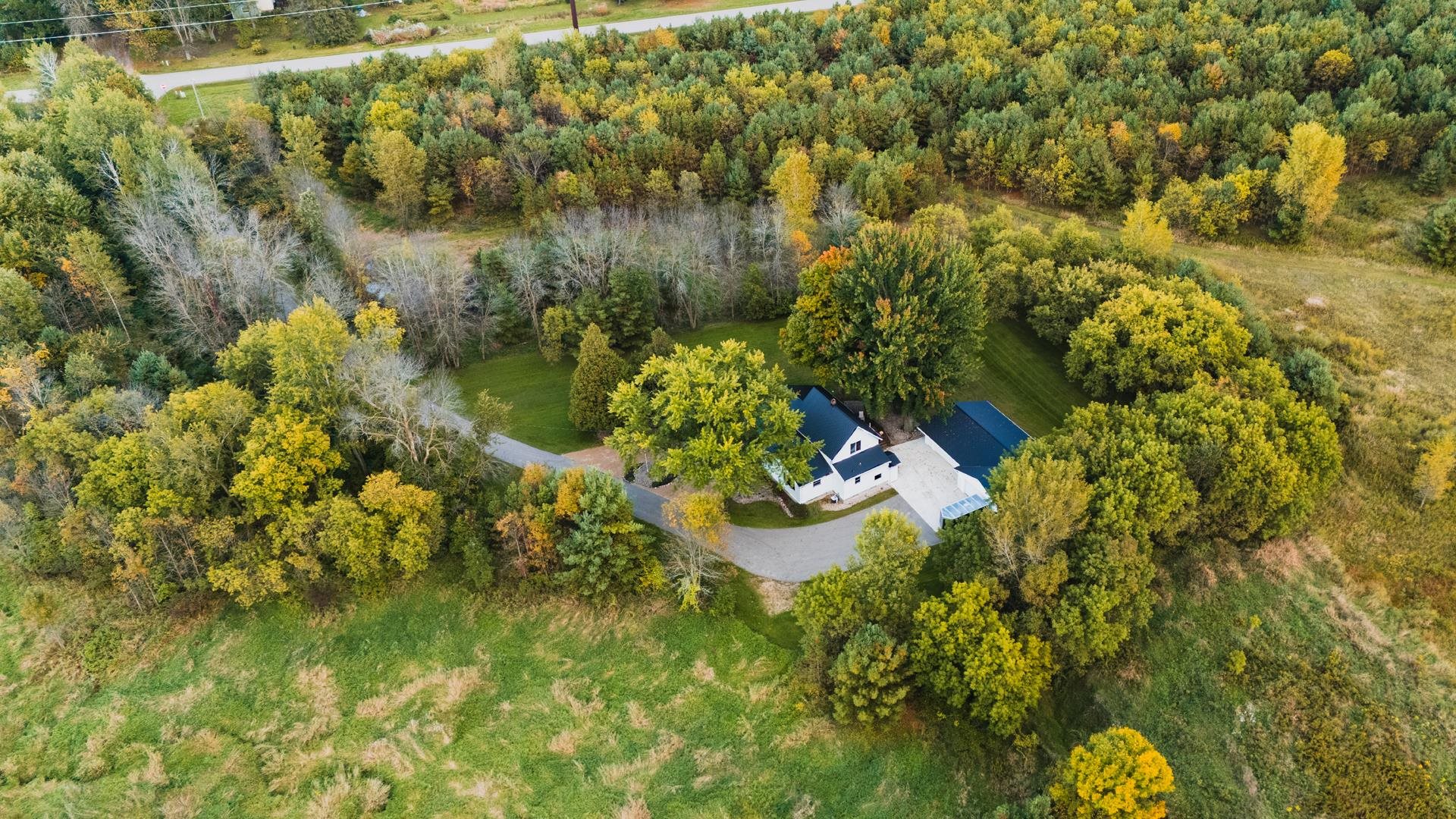 9873 Anton Road Clintonville, WI 54929 - Photo 5 of 49