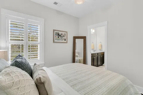 $925,000 | 1442 Eutaw Battalion Drive, Charleston, SC 29412