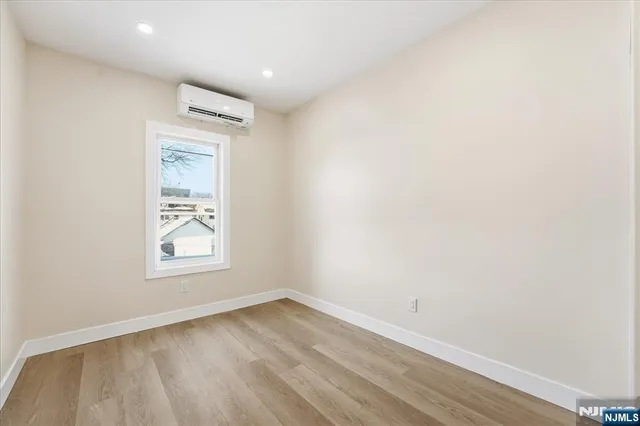 $575,000 | 301 North Grove Street, East Orange, NJ 07017