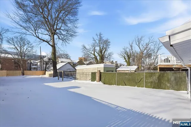 $575,000 | 301 North Grove Street, East Orange, NJ 07017