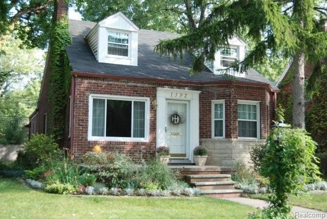 1392 Franklin Road Berkley, MI 48072 - Photo 1 of 23 Front 1
