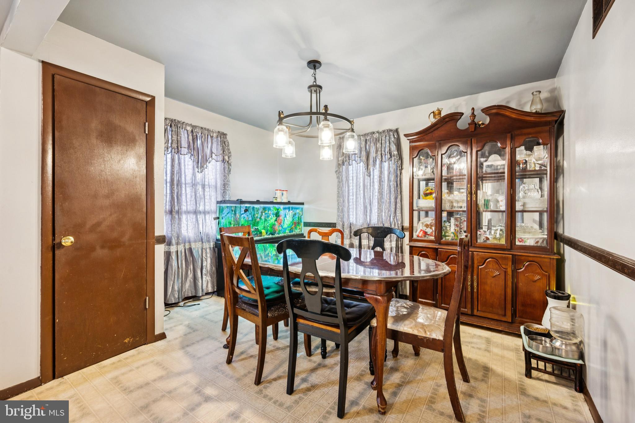 609 8th Avenue Lindenwold, NJ 08021 - Photo 14 of 25 a view of a dining room with furniture and window