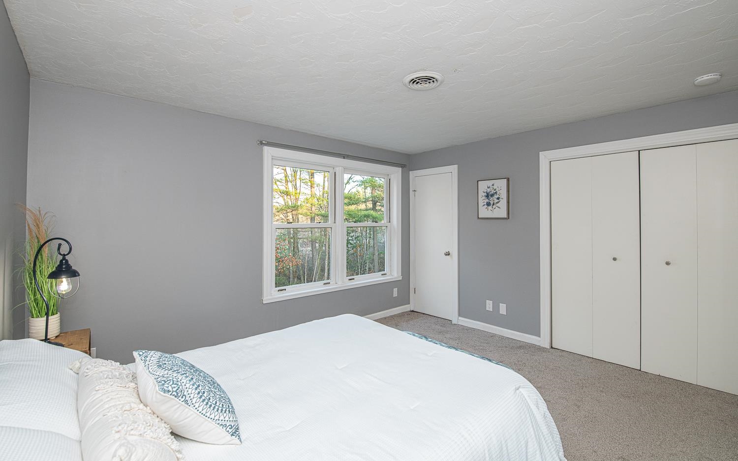 92 Bean Road, Unit 2 Fremont, NH 03044 - Photo 16 of 34 Gallery Image 16
